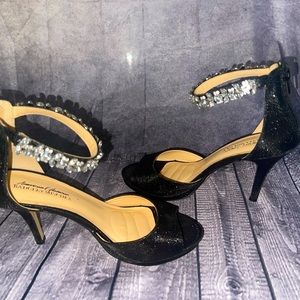 Badgley Mischka black open toe heel. Worn once. Box included!